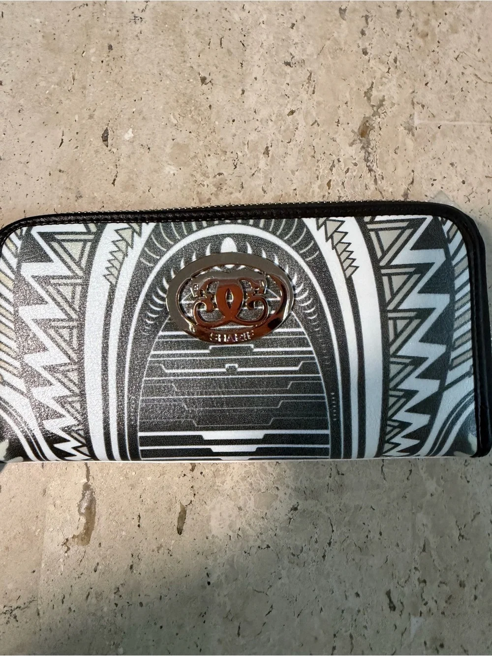 Sharifs Artistic Expressions Tribal Geometric Zip Around Leather Wallet